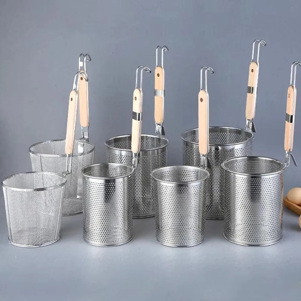Stainless Steel Mesh Strainer Basket with Wooden Handle Kitchen Strainer Basket Axl