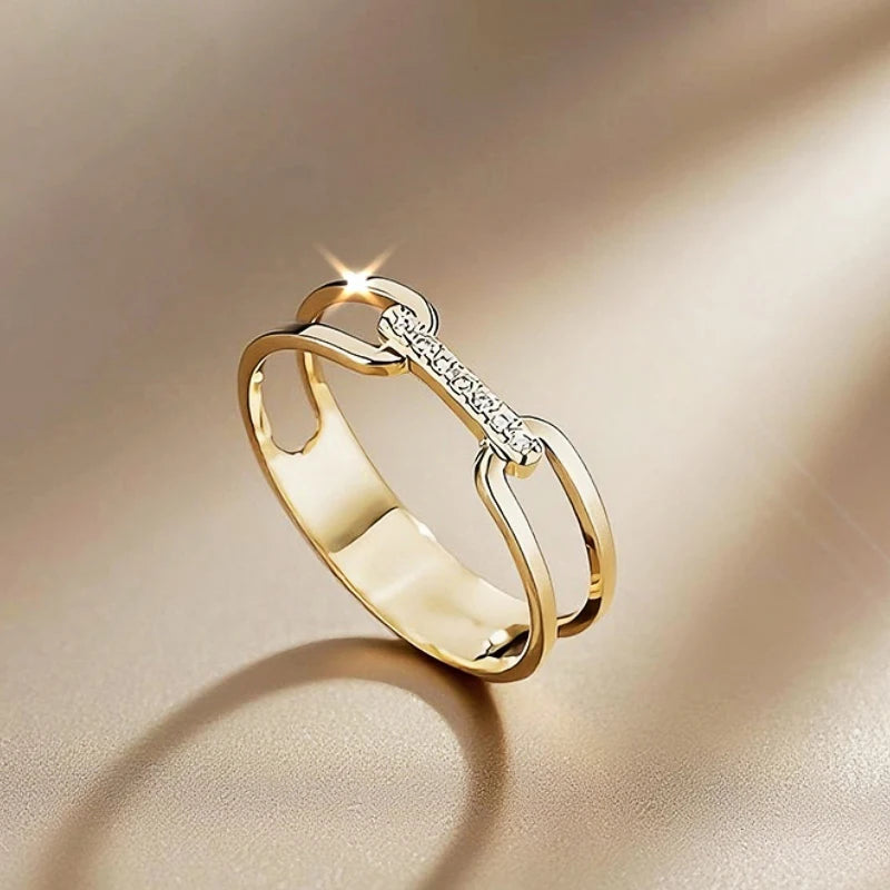 Huitan Chain-Link CZ Ring for Women | Chic Fashion Jewelry Fashion Ring Axl