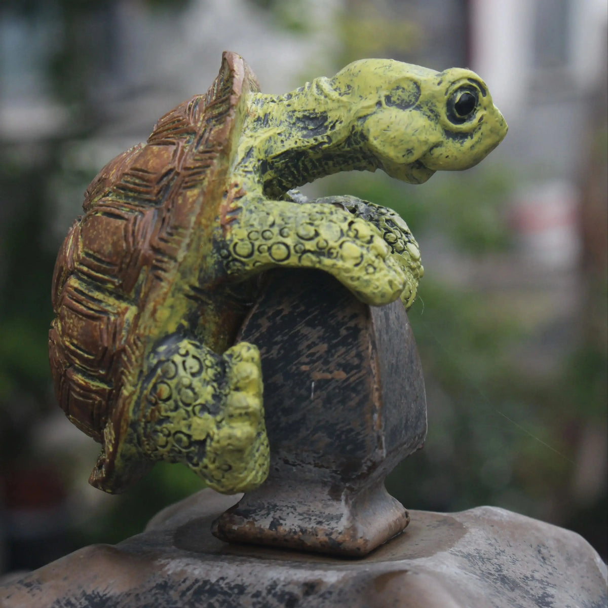 Resin Turtle Plant Pot Hanger – Cute Tortoise Figurine Decor Garden Pot Hanger Axl