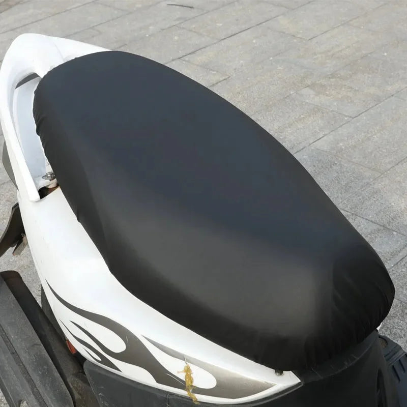 Universal Electric Scooter Seat Cover – Waterproof & UV-Proof Scooter Seat Cover Axl