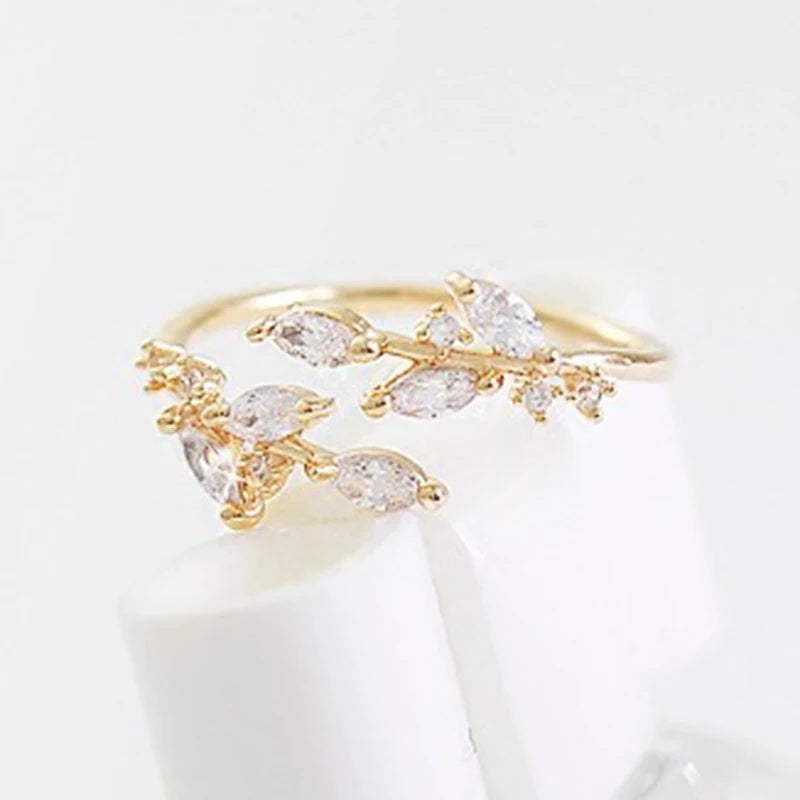 Huitan Branch Adjustable CZ Ring – Pavé Cubic Zirconia Fashion Ring Axl F1755 resizable