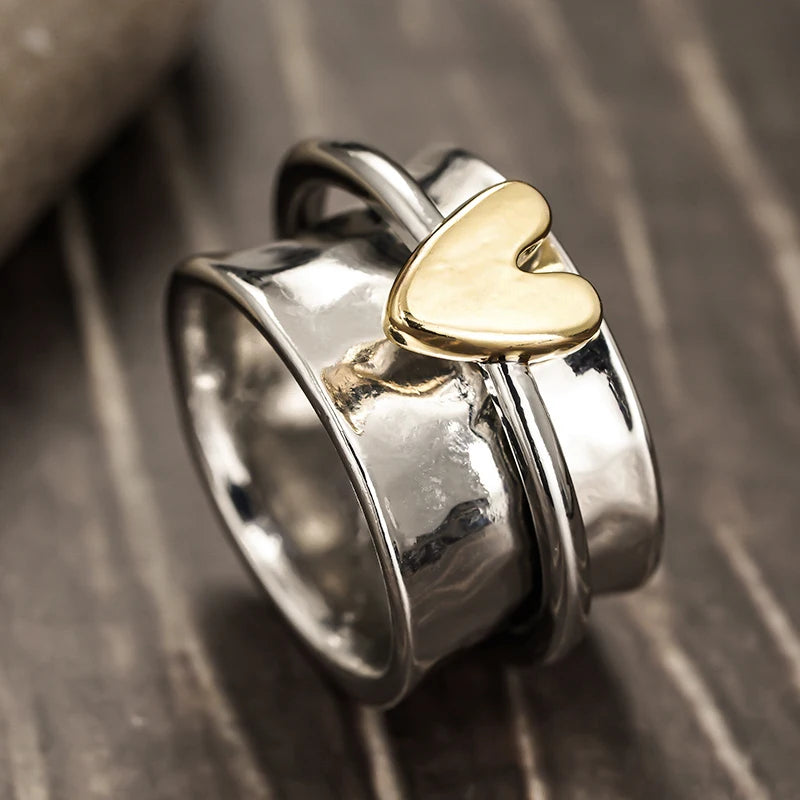 Huitan Two-Tone Heart Ring for Women | Brass Fashion Jewelry Fashion Ring Axl
