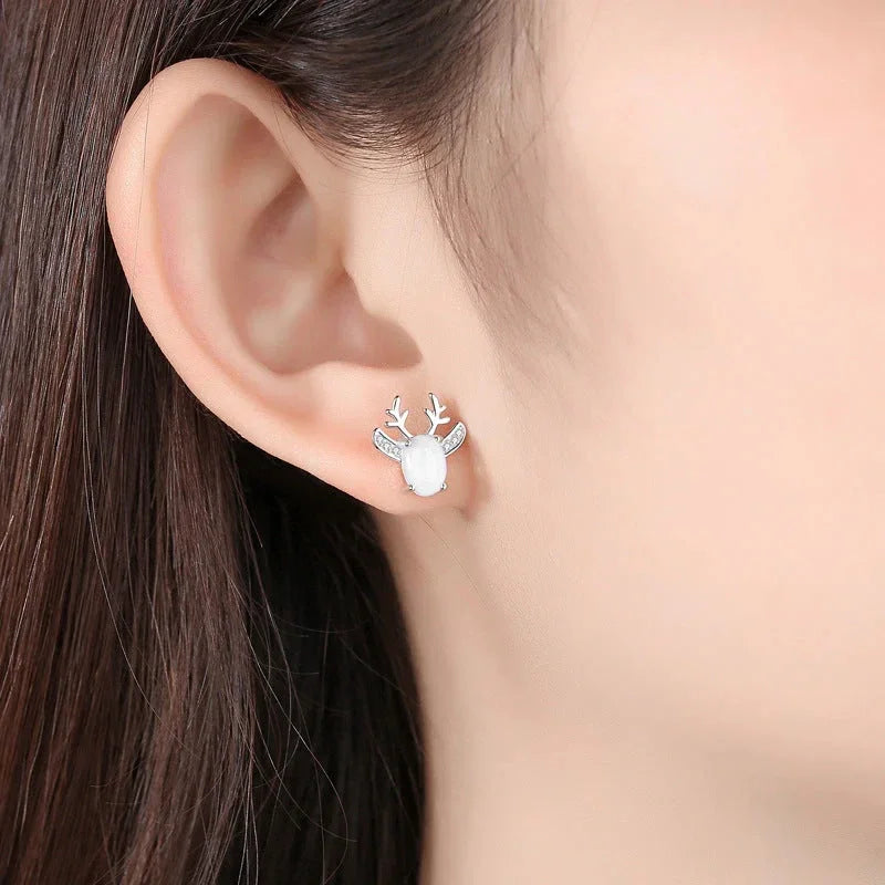 Huitan Elk Antler Stud Earrings with Imitation Moonstone Stud Earrings Axl