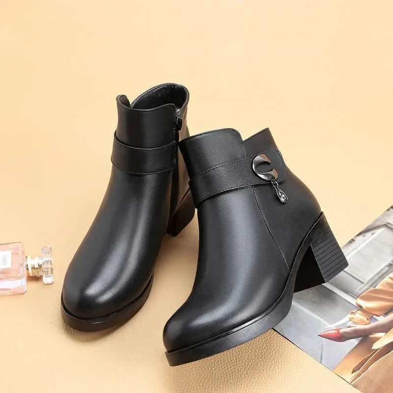 Women's Winter Ankle Boots – Warm Faux Leather Square Heel Women's Ankle Boots Axl black 36