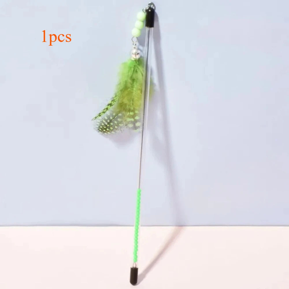 Retractable Feather Wand Cat Toy – Interactive Kitten Teaser Feather Cat Wand Axl green