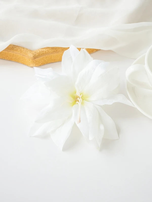 Silk Lily Artificial Flowers 20/40 Pcs – Wedding & Home Décor Artificial Silk Flowers Axl WHITE 20 PCS