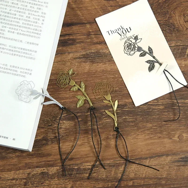 Brass Metal Flower Bookmark – Hollow Rose & Carnation Gift Metal Bookmark Axl