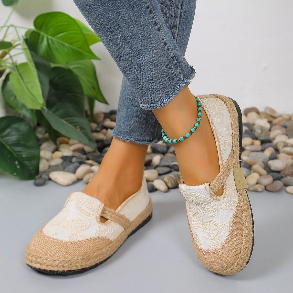 Women's Vintage Woven Embroidery Flat Slip-On Canvas Shoes Women's Canvas Flats Axl