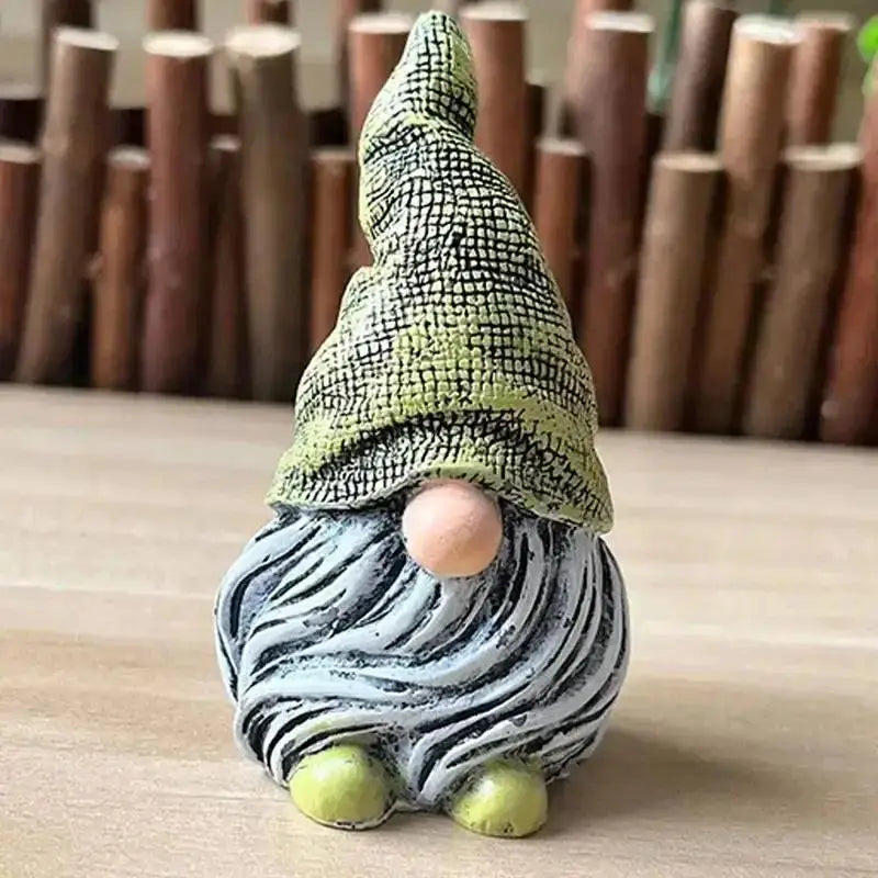 Resin Garden Gnome Statue – Comical Dwarf Figurine for Yard Garden Gnome Statue Axl D