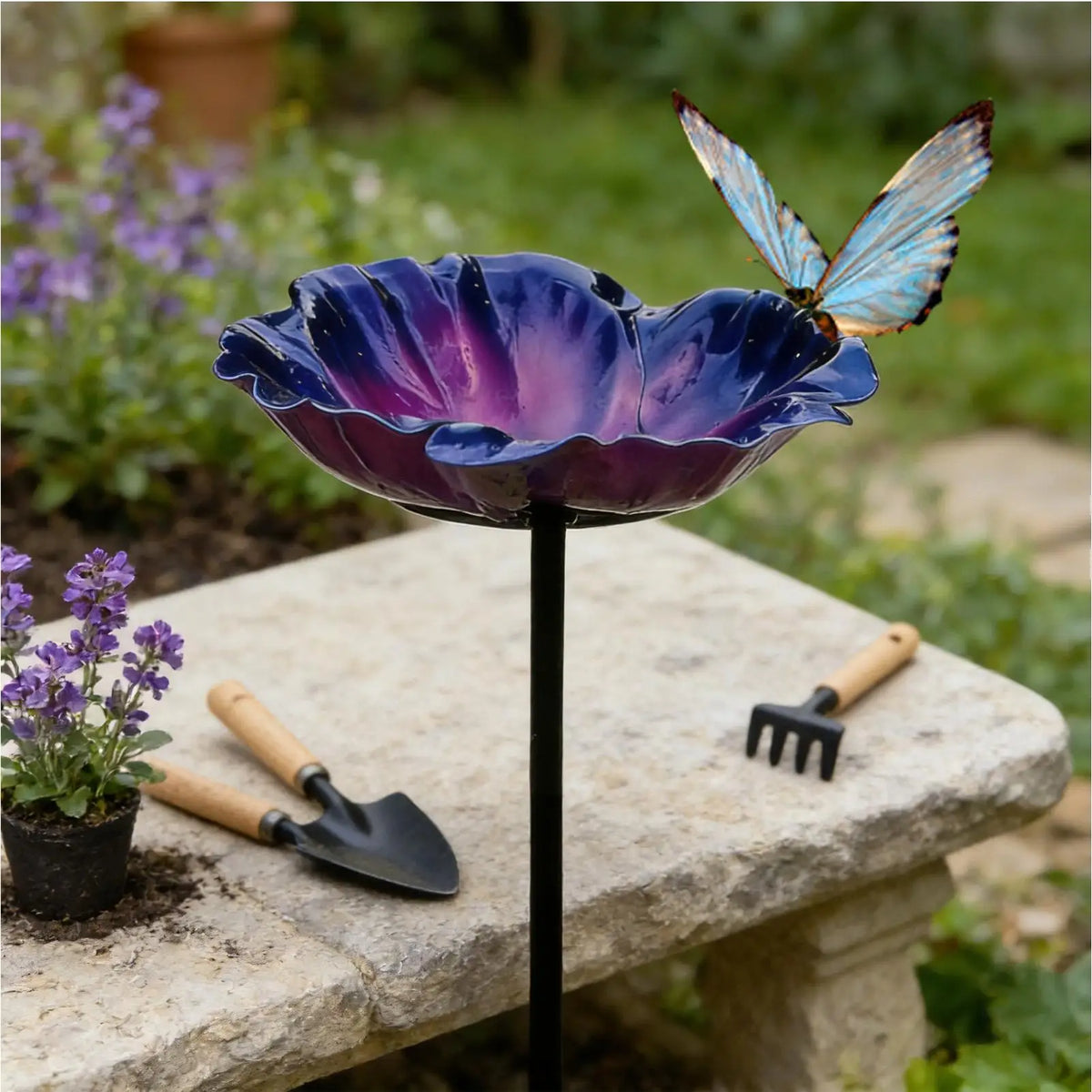 Reflective Petal Bird Bath – 65cm Tall Metal Garden Pedestal Pedestal Bird Bath Axl