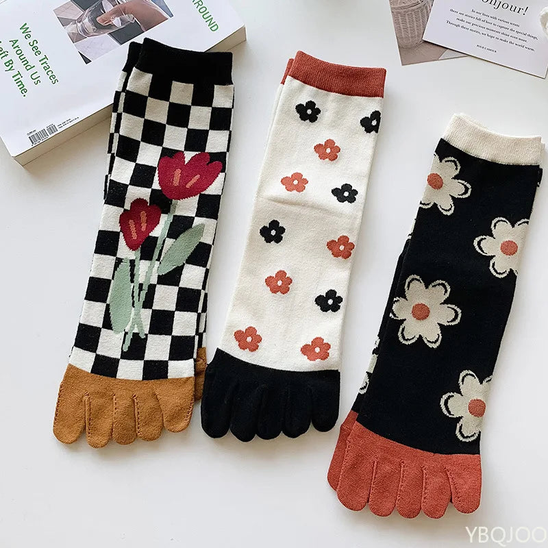 Women's Five Toe Mid Tube Cotton Socks – 3 Pairs, All Season Women's Toe Socks Axl 3 pairs in black size 36-40