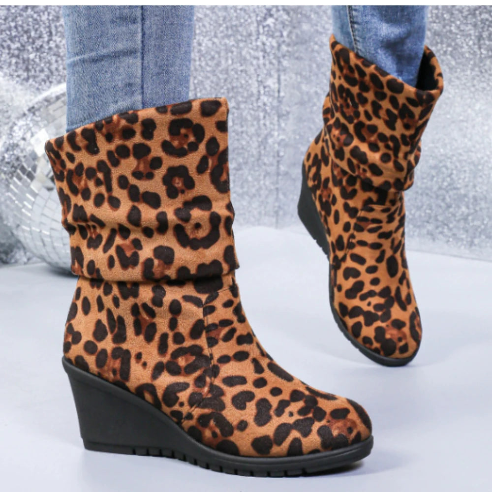 Women's Wedge Ankle Boots – Cow Suede Slip-On High Heel Wedge Ankle Boots Axl leopard 41