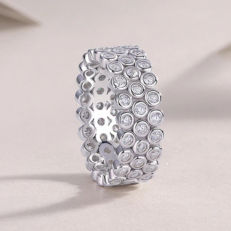 Huitan Silver Cubic Zirconia Women's Wedding Band Ring Zirconia Fashion Ring Axl