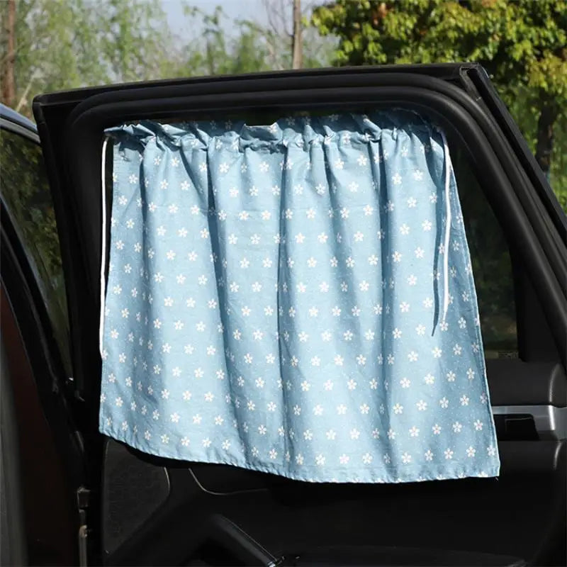 Cartoon Car Window Sunshade – UV Protection for Kids & Baby Car Window Sunshade Axl A7