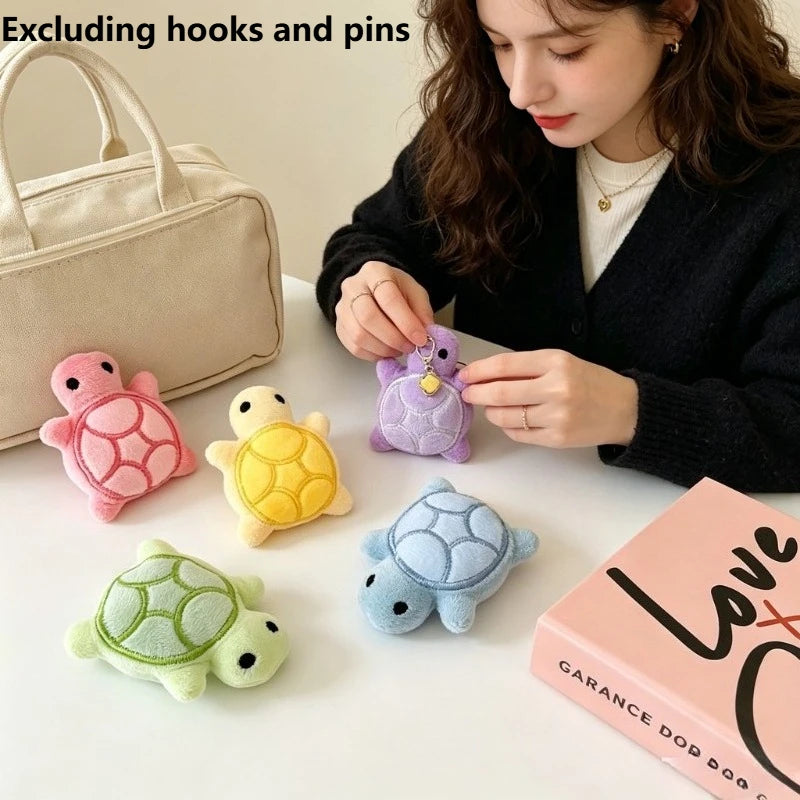 5-Piece Turtle Plush Pins – 3D Backpack & Hat Accessories Decorative Pins Set Axl