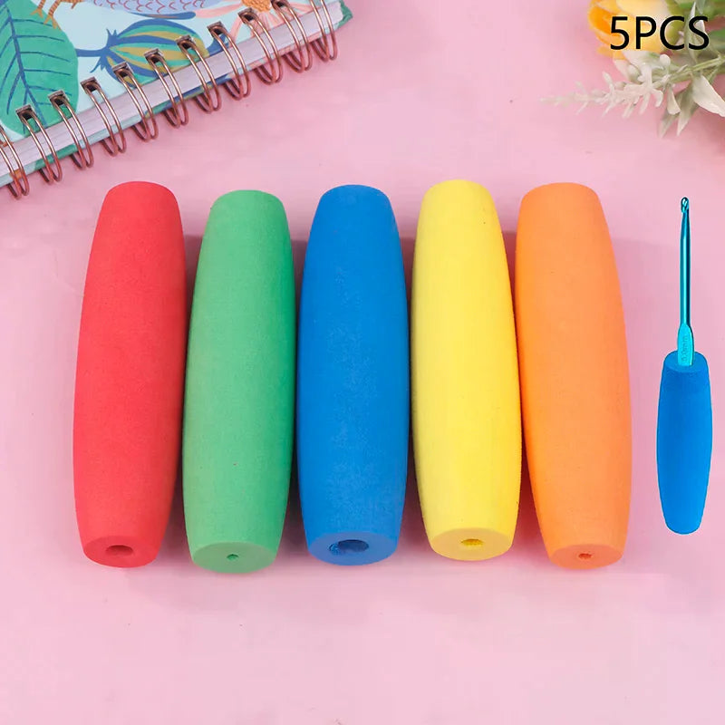 Ergonomic Crochet Hook Handle Set – 5 PCS, Fits 2mm–8mm Crochet Hook Handles Axl