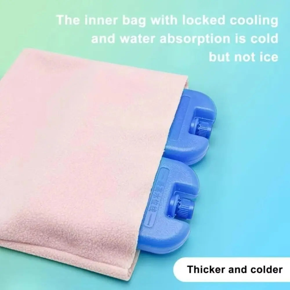 Pet Cage Ice Pack Cooling Pouch with Hook – Small Animals Pet Cooling Pouch Axl