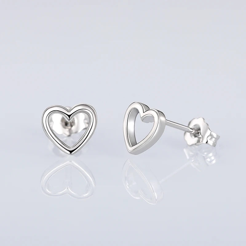 Huitan Minimalist Heart Stud Earrings – Silver Tone Women's Studs Stud Earrings Axl