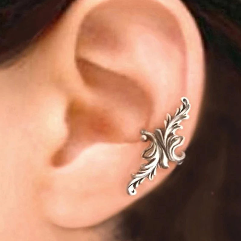 Huitan Vintage Fox Ear Cuff Clip Earrings – Antique Silver Women Clip-On Earrings Axl E2696