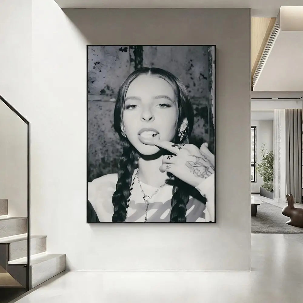 Y-Young M-Miko HD Poster – Aesthetic Wall Art Home Decor Wall Art Poster Axl White10 15X20cmNoframe