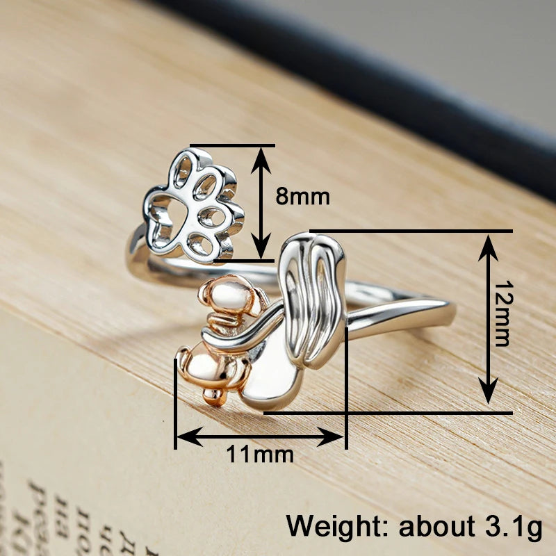 Huitan Women's Hug Dog Opening Ring – Two-Tone Brass Fashion Ring Axl