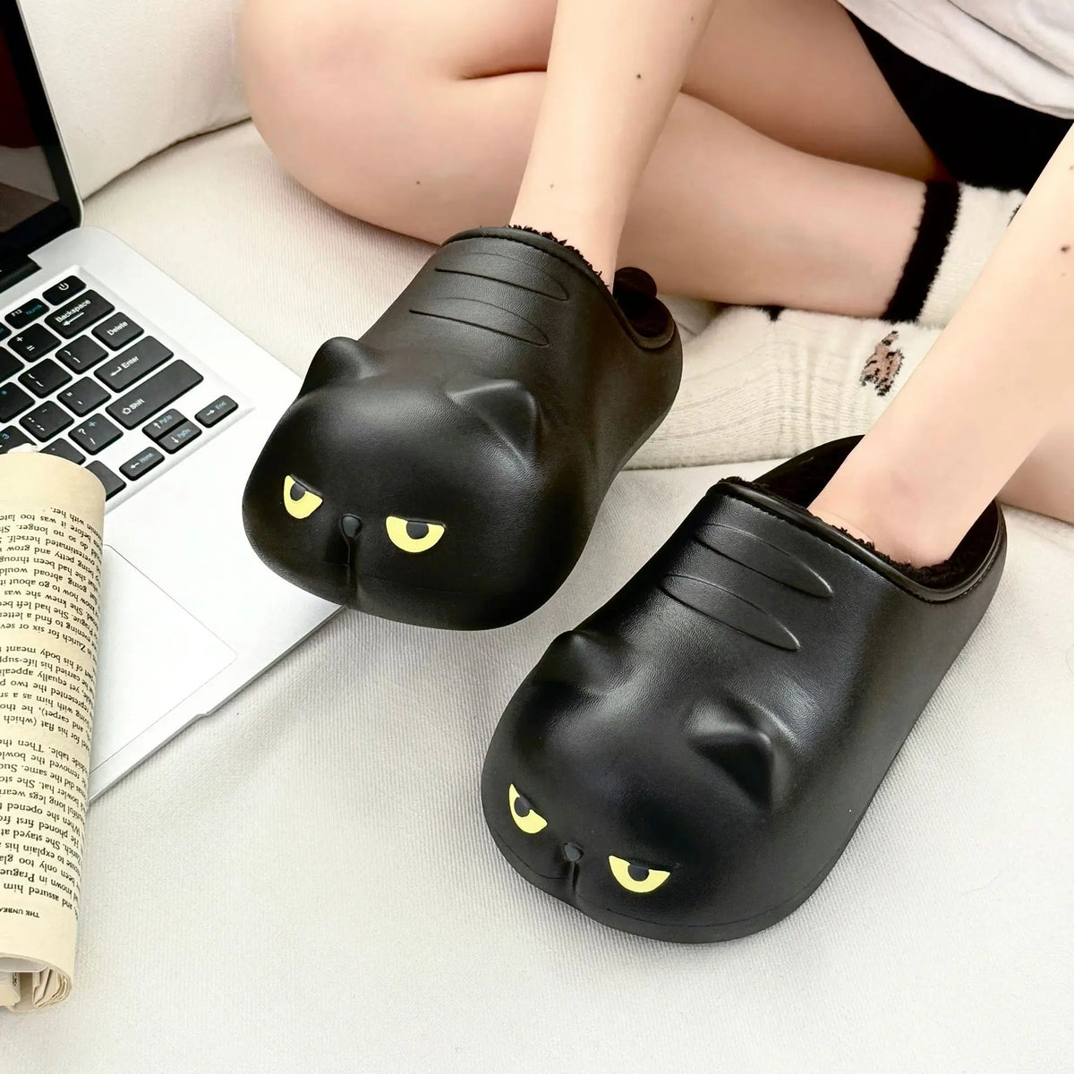 Lorilury Fuzzy Cat Slippers – Women's Warm Indoor House Shoes Indoor House Slippers Axl