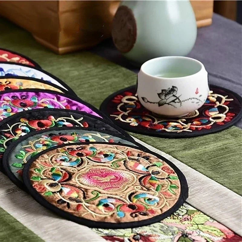 Retro Fabric Embroidery Coaster | Chinese Style Table Décor Fabric Coaster Axl Random style a