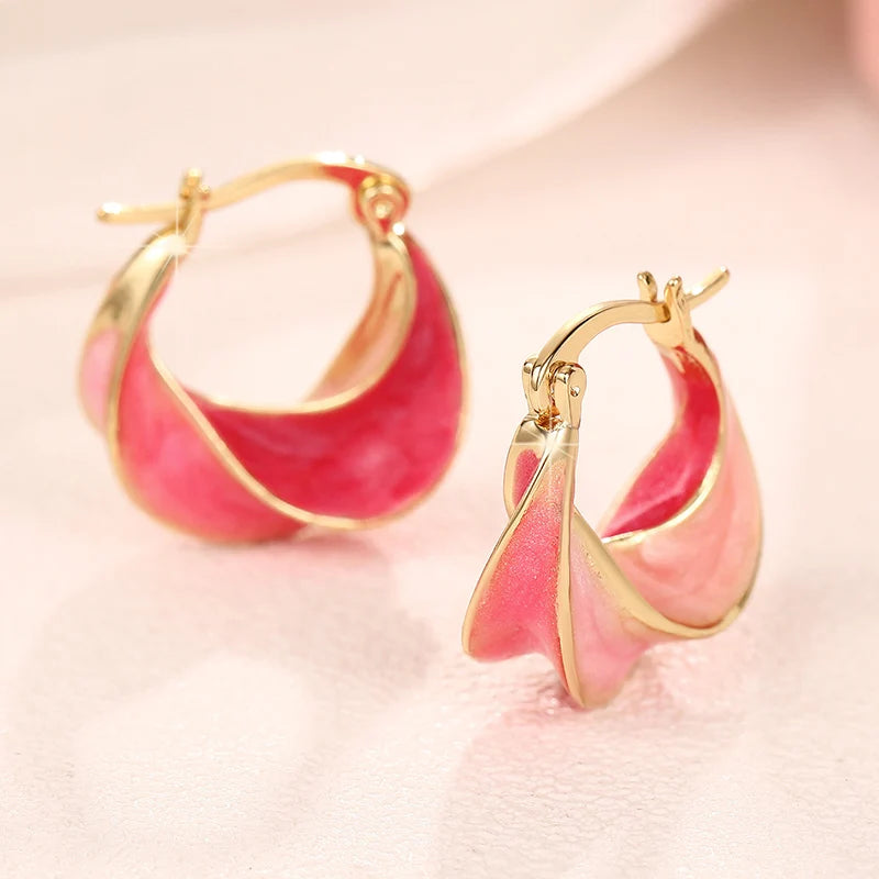 Huitan Wave Enamel Hoop Earrings – Red & Blue Statement Jewelry Enamel Hoop Earrings Axl E4947