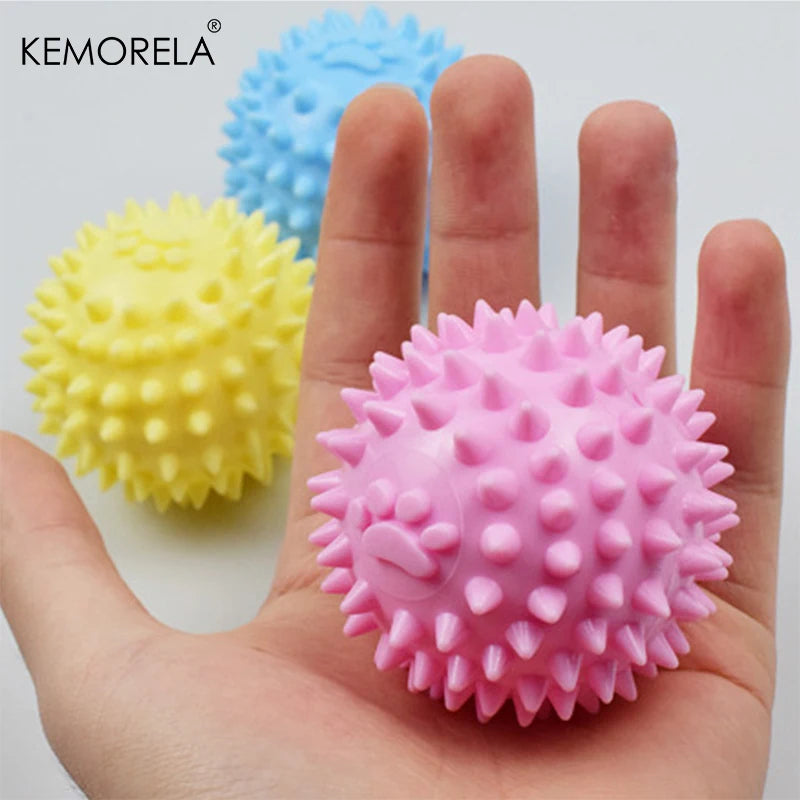 KEMORELA Dog Paw Print Thorn Ball TPR Chew Toy – Small Dogs Dog Chew Toy Axl