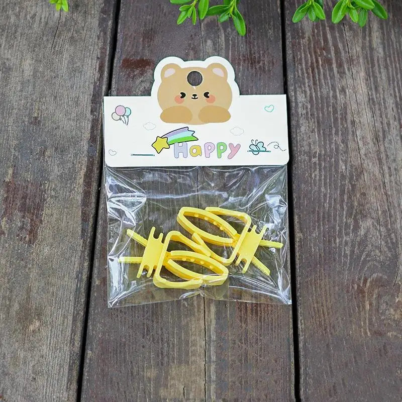 Parrot Bird Cage Food Clip Feeder – Fruit & Veggie Holder 2/4 Pcs Bird Cage Feeder Clip Axl A1
