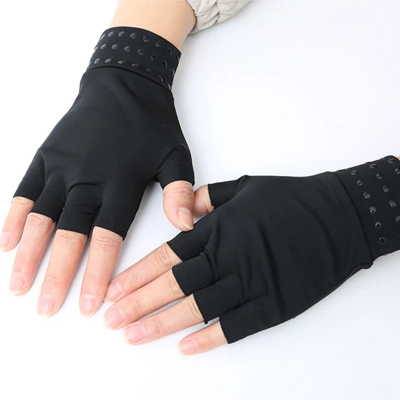 Magnetic Compression Gloves – Joint Support, Non-Slip | Men & Women Compression Gloves Axl A2