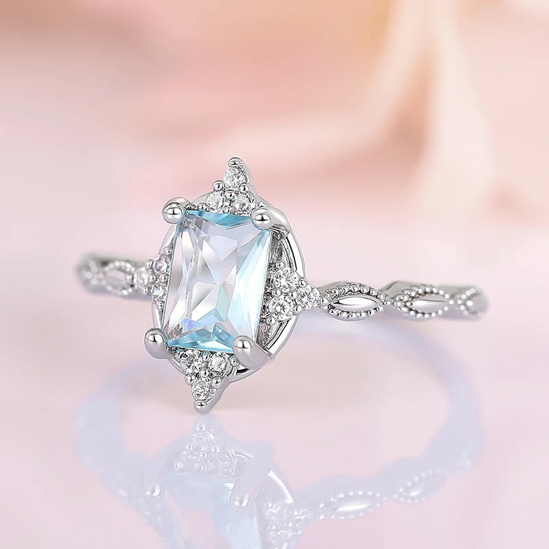 Huitan Light Blue CZ Ring – Silver Wedding Band for Women Fashion Ring Axl