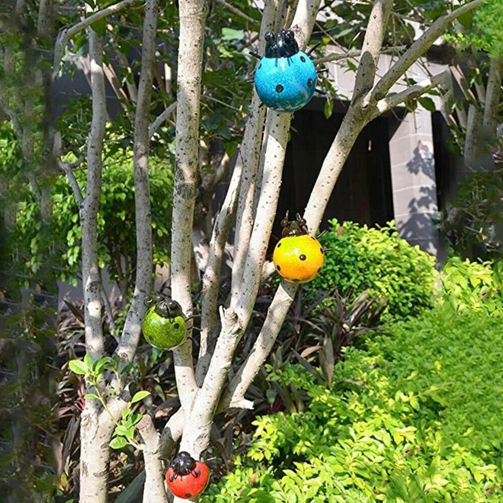 Mini Metal Ladybug Fence Hanger – Outdoor Garden Ornament Garden Wall Ornament Axl