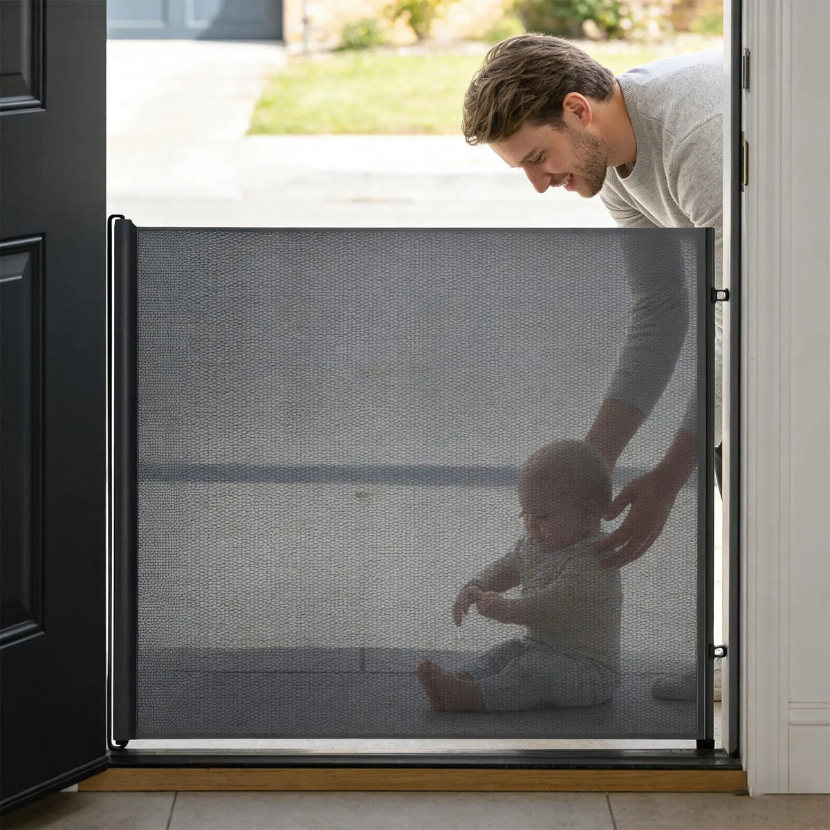 Retractable Dog Gate – No-Drill Pet Safety Barrier for Stairs Retractable Pet Gate Axl