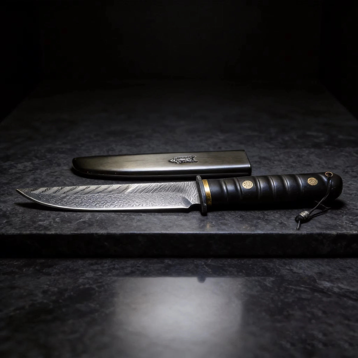 Damascus Steel Kitchen Knife – 62HRC, Ebony Handle & Sheath Damascus Kitchen Knife Axl