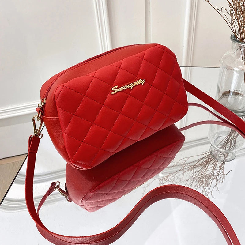 Women's Tassel Crossbody Bag – Quilted PU Leather Shoulder Bag Crossbody Shoulder Bag Axl Red