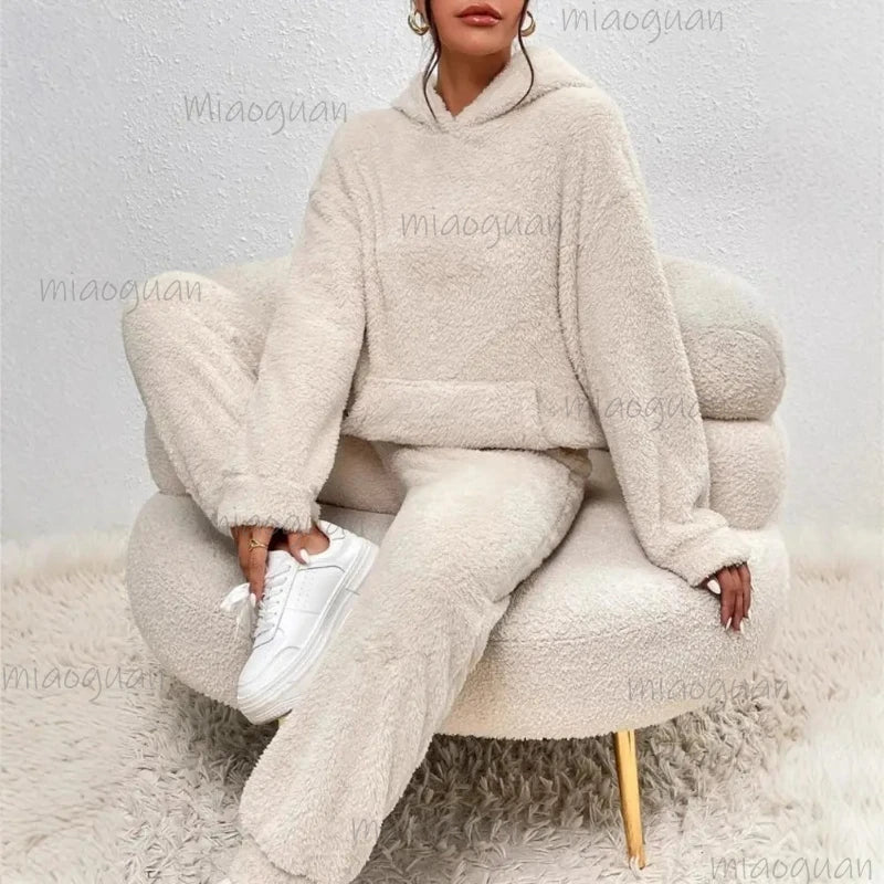 Women's Fuzzy Fleece Pajama Set – Plush Hoodie & Lounge Pants Women's Pajama Set Axl Apricot 2XL