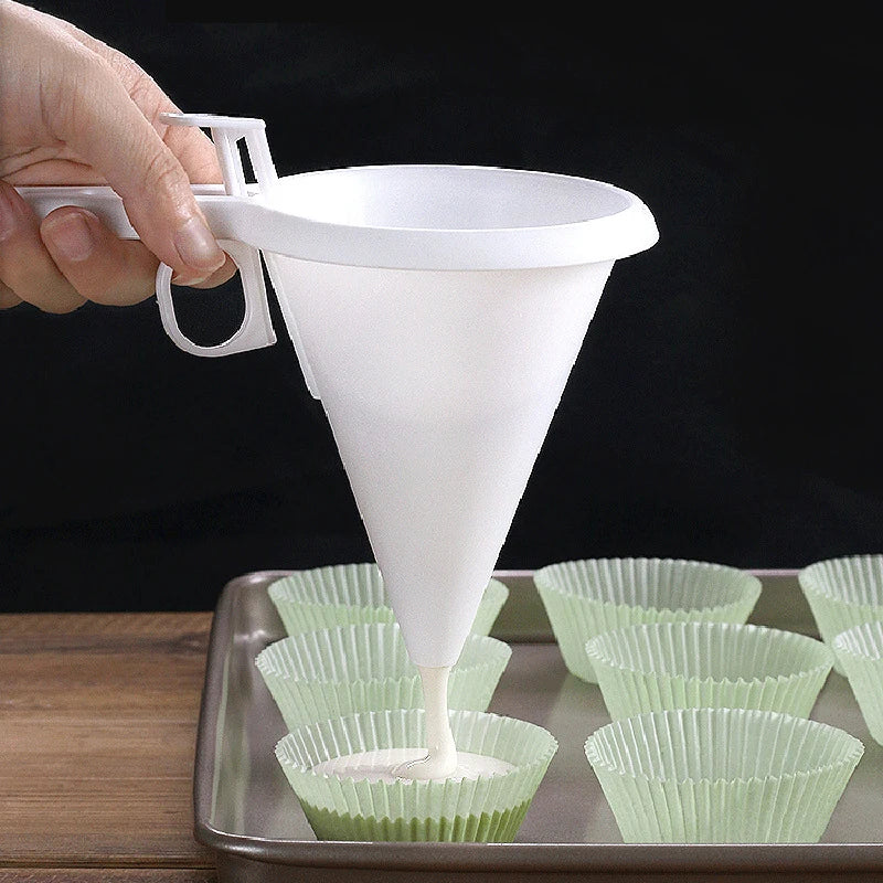 Adjustable Cream Funnel Batter Dispenser for Cakes & Chocolate Baking Dispenser Funnel Axl