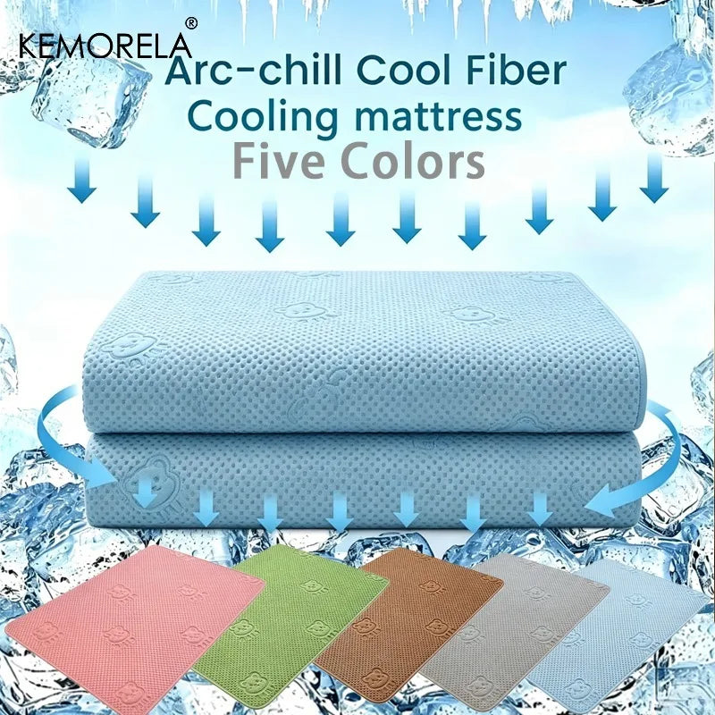 KEMORELA Pet Cooling Mat – Washable Bear Pattern Dog & Cat Pad Pet Cooling Mat Axl