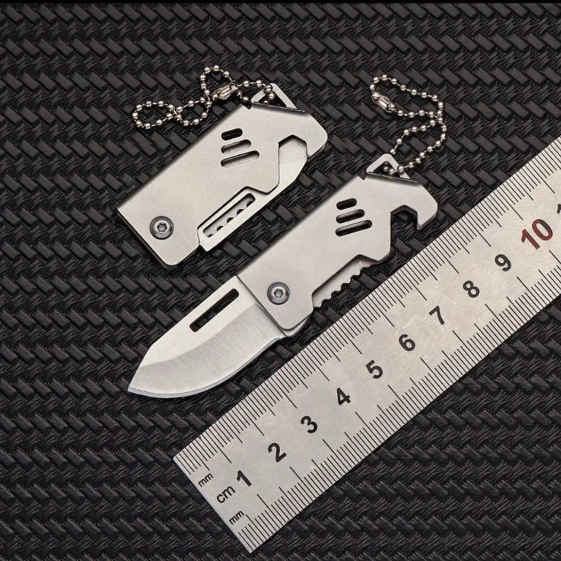 Mini Folding Pocket Knife – EDC Keychain Box Cutter Folding Pocket Knife Axl