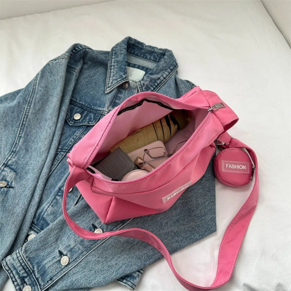 Large Capacity Oxford Crossbody Bag – Casual Lightweight Unisex Crossbody Bag Axl