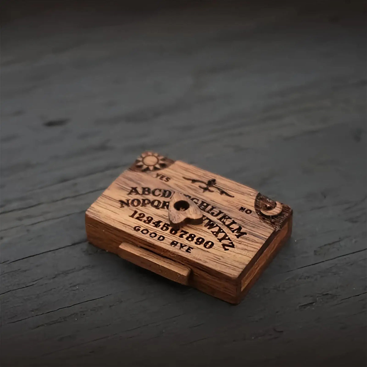 Miniature Wooden Spirit Board Decoration with Planchette Wooden Decorative Ornament Axl