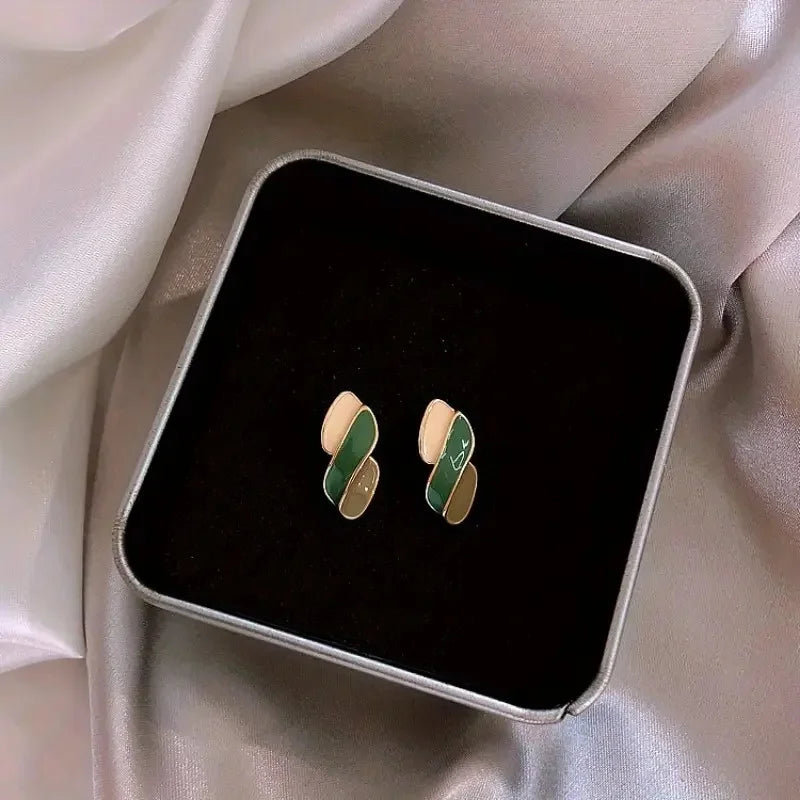 Huitan Three-Color Geometric Stud Earrings for Women Stud Earrings Axl