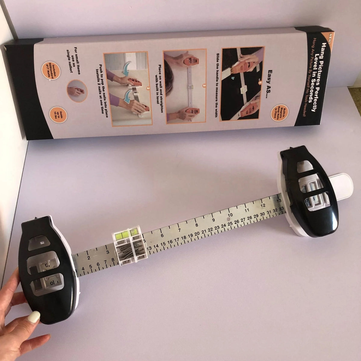 Picture Hanging Level Ruler – Frame Positioning & Hole Marking Hanging Level Ruler Axl black