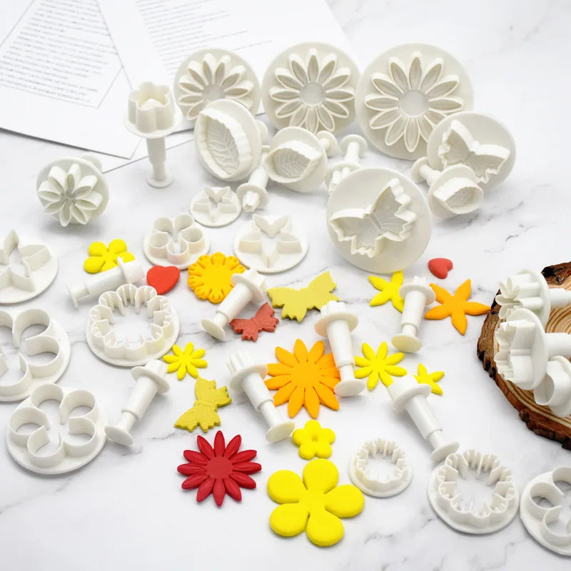 33-Piece Fondant Plunger Cutter Set – Cake Decorating Kit Fondant Cutter Set Axl