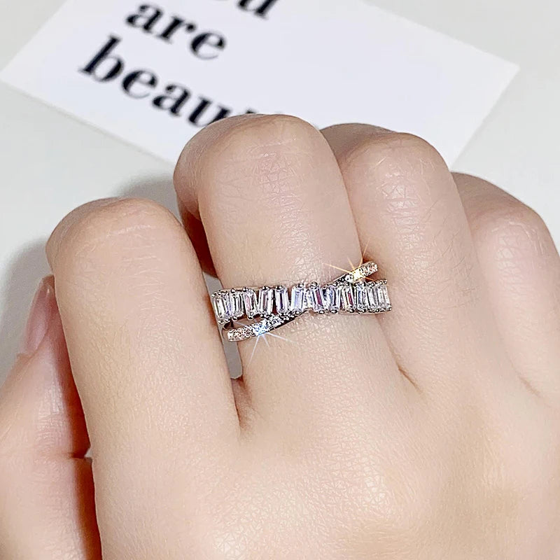 Huitan Cross Ring Women – Cubic Zirconia Resizable Band Fashion Ring Axl