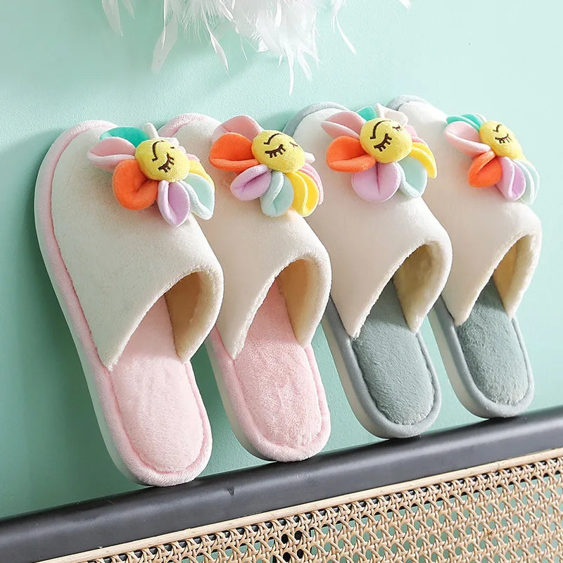 Women's Sunflower House Slippers – Non-Slip Flat Indoor Slipper Women's House Slippers Axl