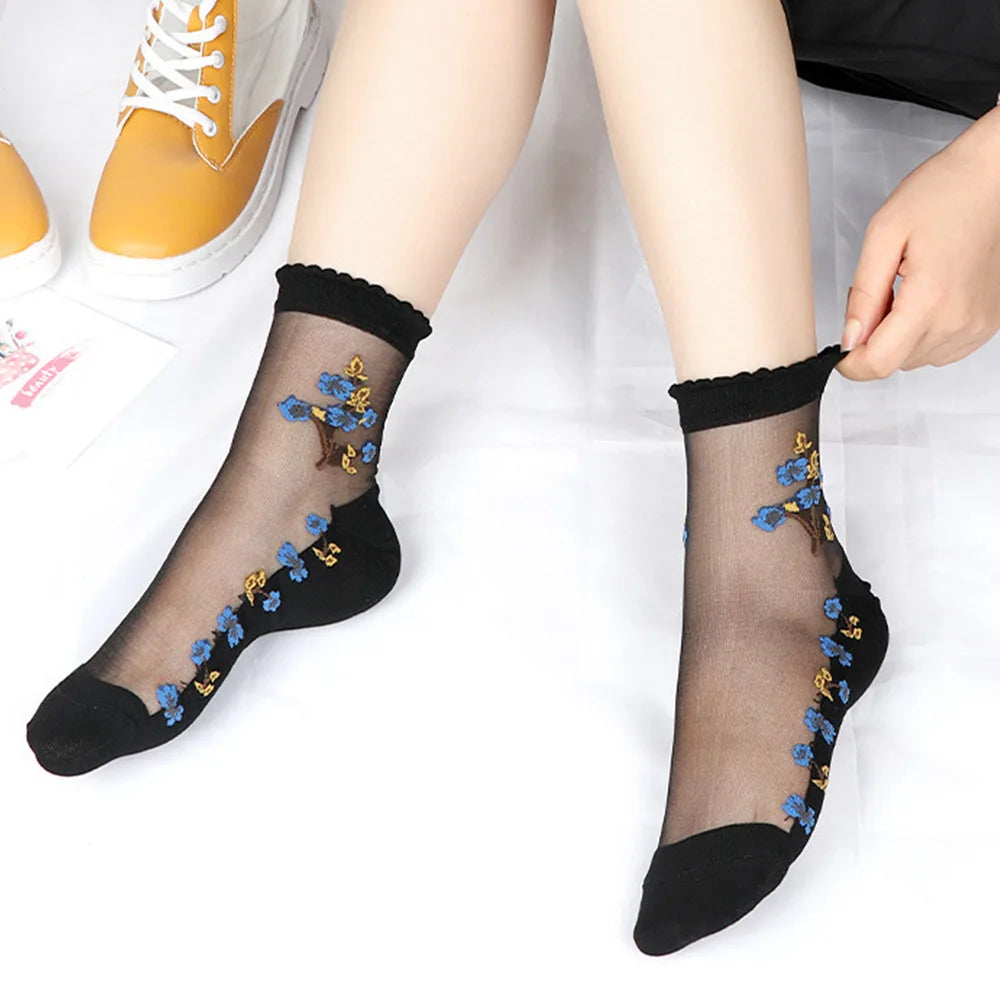 Women's Floral Mid-Tube Socks – 5 Pairs Breathable Casual Women's Casual Socks Axl