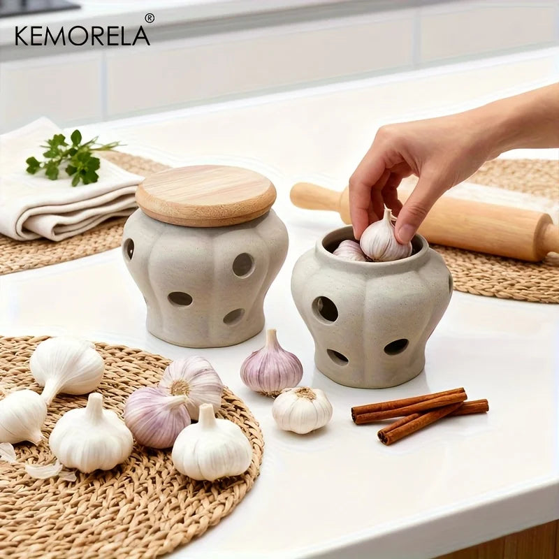 White Ceramic Garlic Jar with Ventilated Bamboo Lid – KEMORELA Ceramic Storage Jar Axl