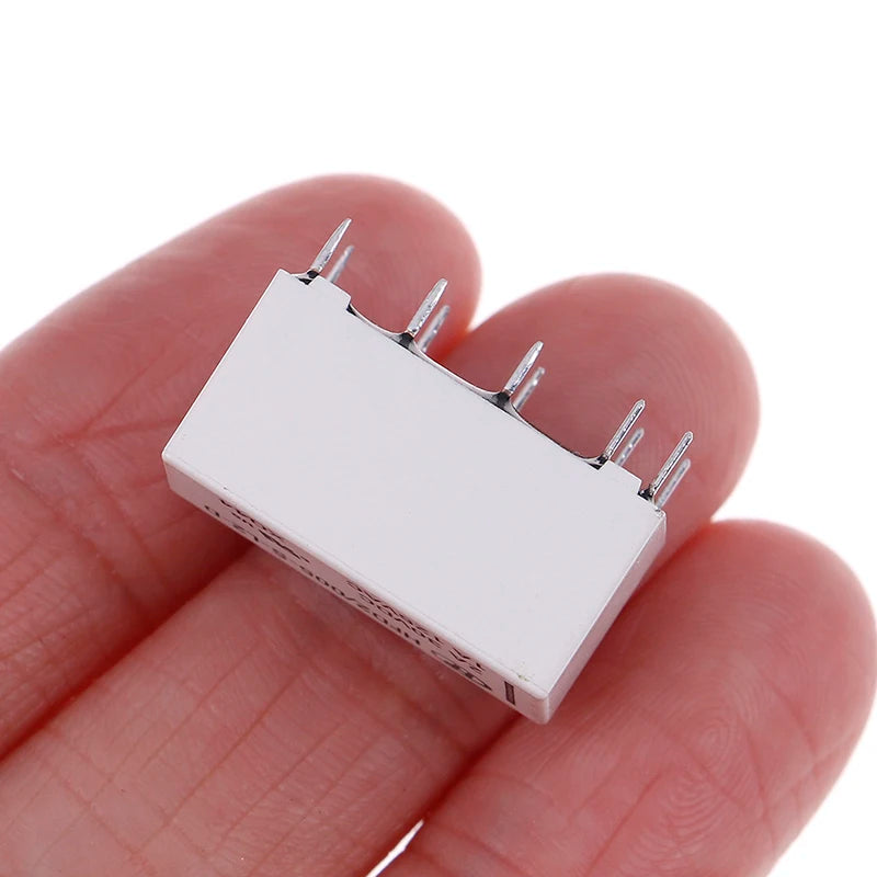 5V Bistable Latching Relay DPDT 2A 30VDC – HFD2/005-S-L2-D Latching Relay Axl